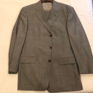 Hugo Boss 3 button suit
